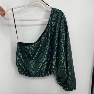 Do+be green cheetah leopard one shoulder top Sz L